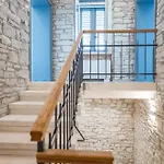 Scvola Elementare Istria - Heated Pool, Private Cinema & Ev Connector