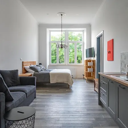 Scvola Elementare Istria - Heated Pool, Private Cinema & Ev Connector Villa *