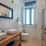 Villa Scvola Elementare Istria - Luxury Designer With Heated Pool, Private Cinema & Ev Connector Modrusani