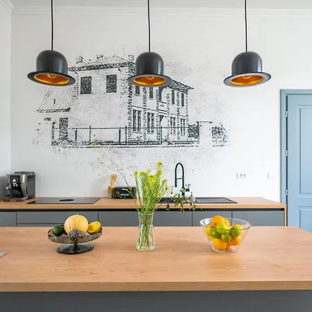 Luxury & Unique Scvola Elementare Vila