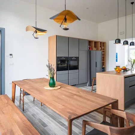 Luxury & Unique Scvola Elementare Vila *