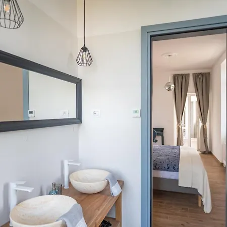 Vila Luxury & Unique Scvola Elementare Modrušani