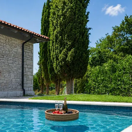 Scvola Elementare Istria - Heated Pool, Private Cinema & Ev Connector